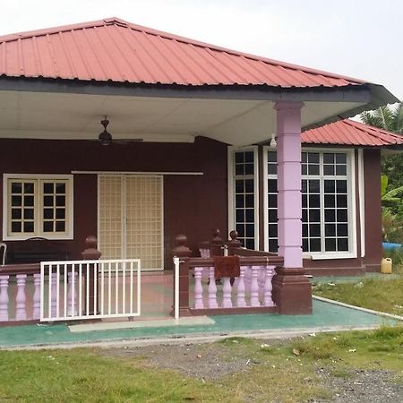 De Sabil Homestay Teluk Panglima Garang Zewnętrze zdjęcie